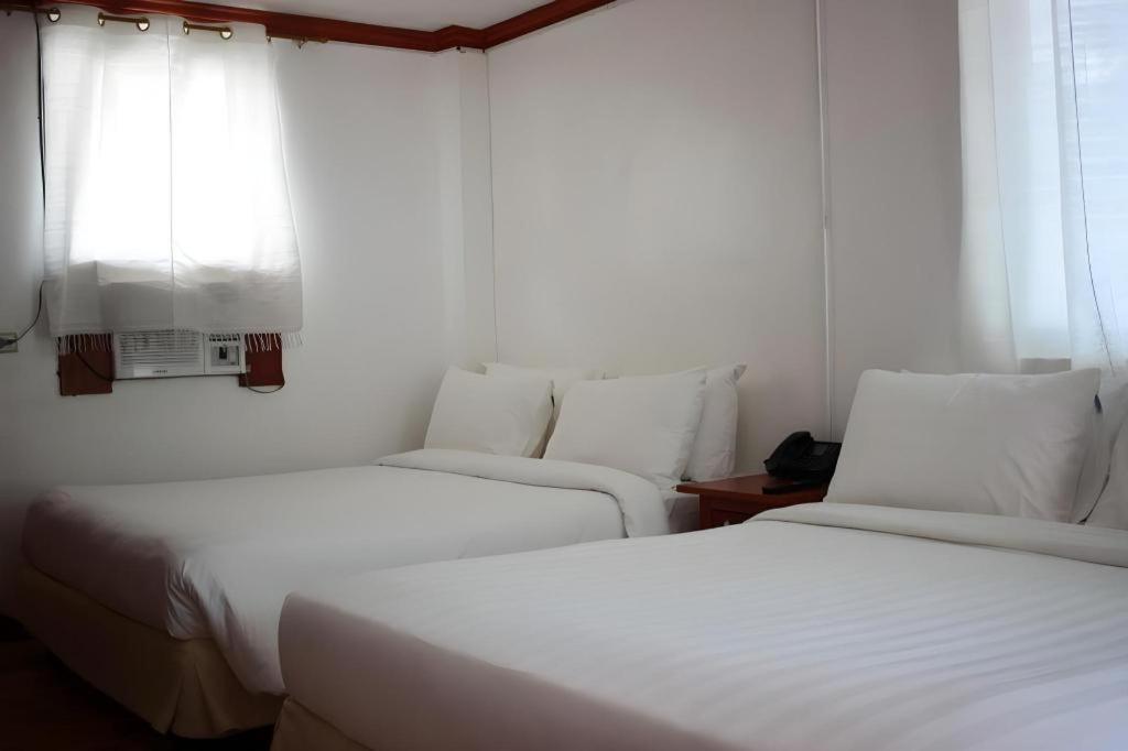 Vitalis White Sands Vigan Exteriör bild